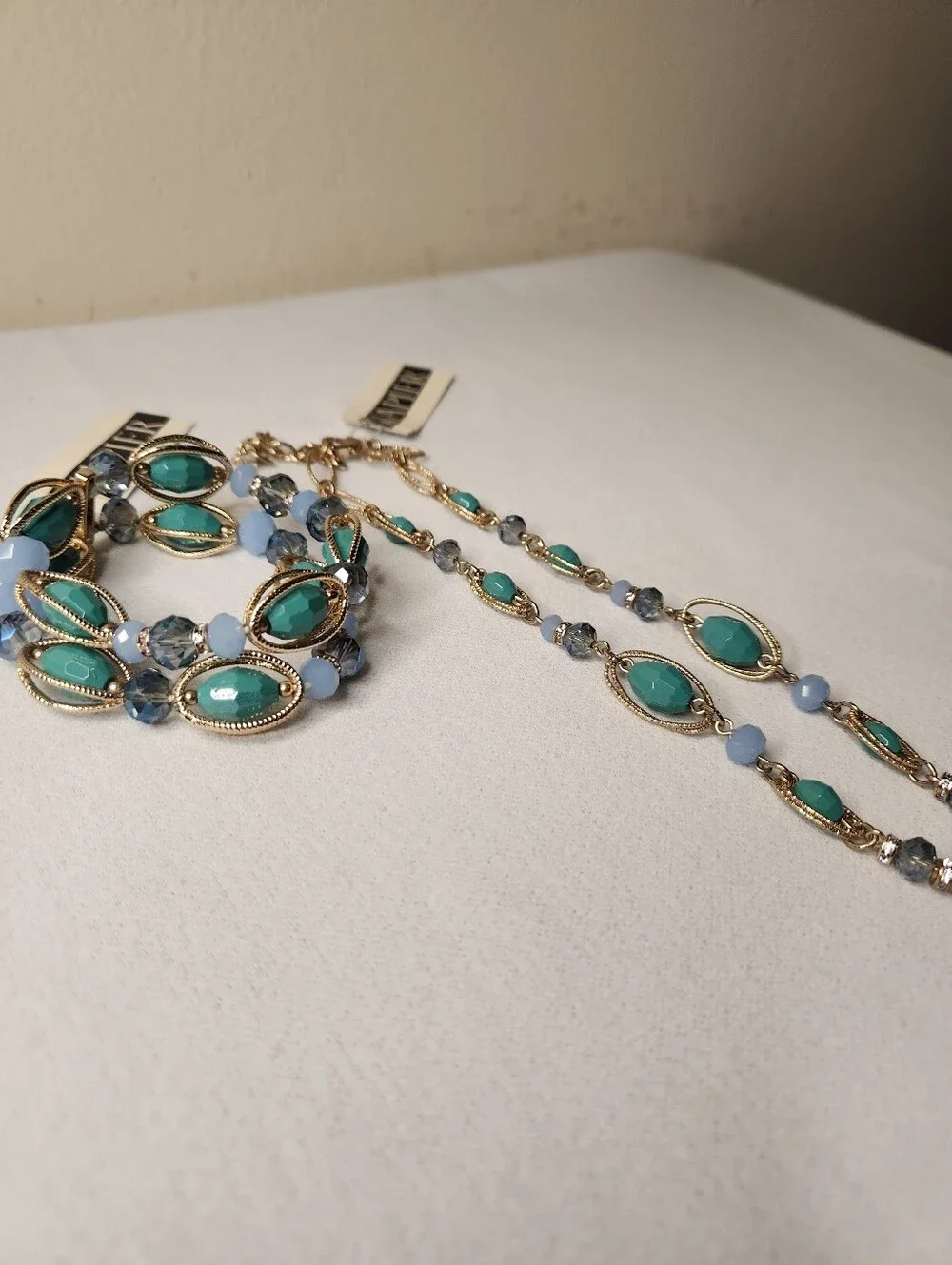 Napier Necklace & Bracelet Set Gold Tone Oval Chain Links Sea Green Blue Beads - Picture 9 of 16